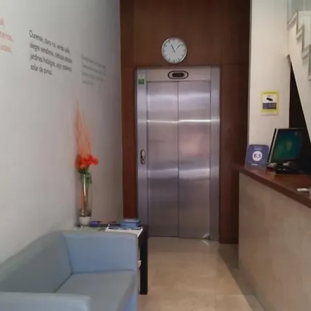 Irixo 호텔 오렌세