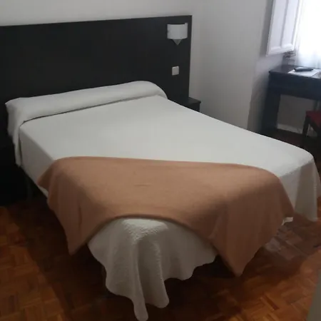 Irixo Hotell Ourense