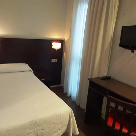 Irixo Hotel *